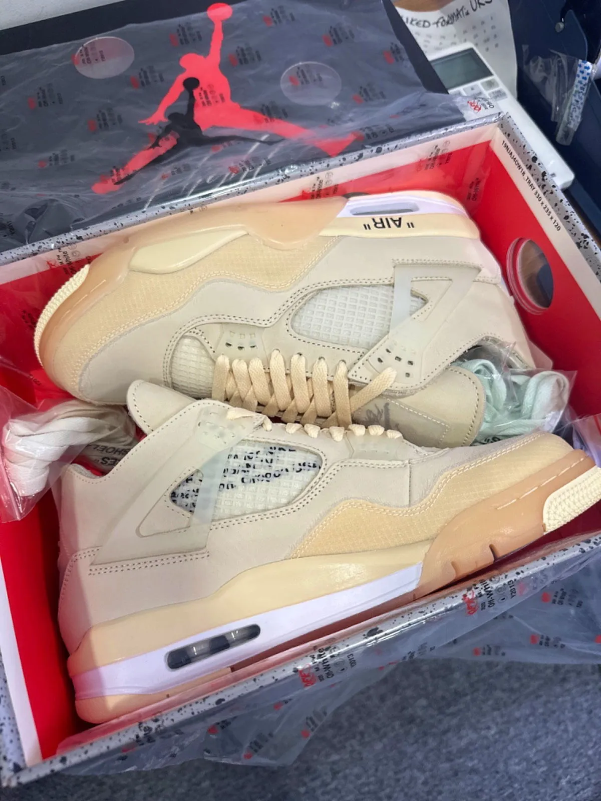 Air Jordan CV9388 Off-White Sail/Muslin 4 Retro SP Trainers UK 8 