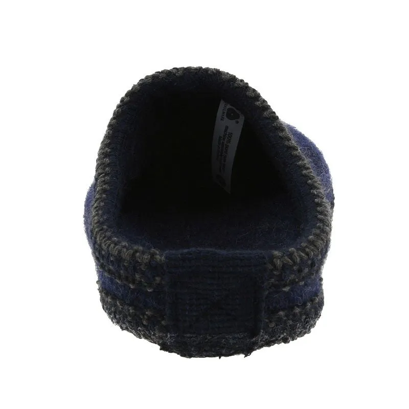 AS20 Women's Navy